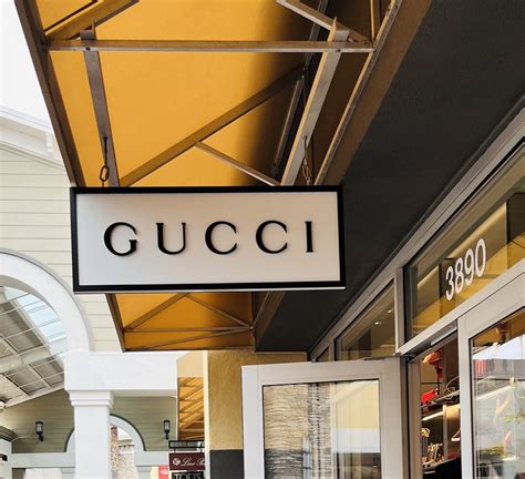 shopping gucci tessuto|Outlet store: Gucci, Livermore Premium Outlets (Paragon Outlets .